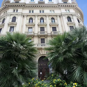 Gasthof Piazza Bovio 22, Neapel